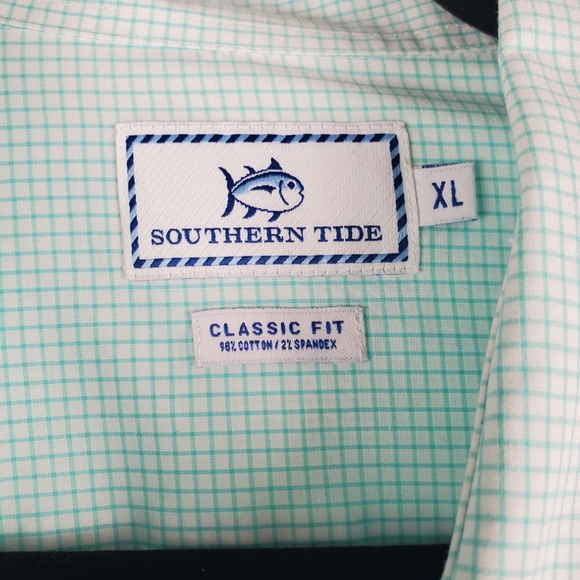 Men's Southern Tide Dress Shirt. Light gr/wt plaid. XL - Picture 3 of 10